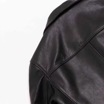 Heritage Black Leather Car Coat shoulder